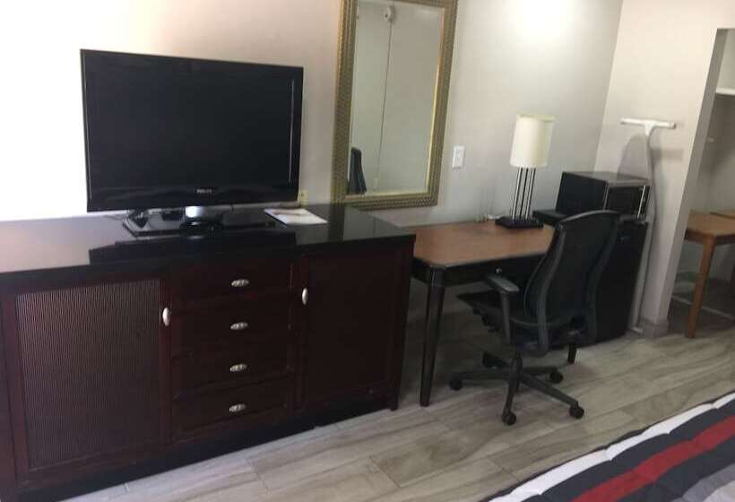 فندق على الطريق Flamingo Inn