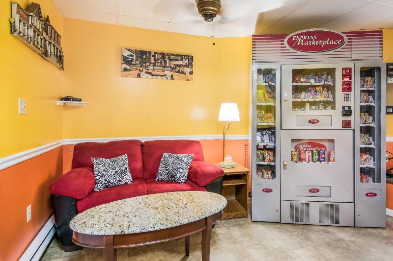 モーテル Highland Inn New Cumberland