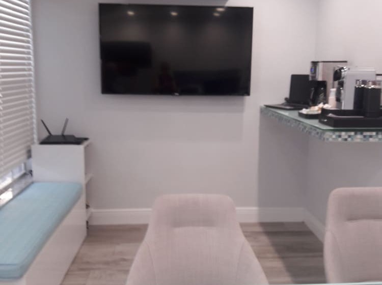 汽车旅馆  Maydee Suites In Florida