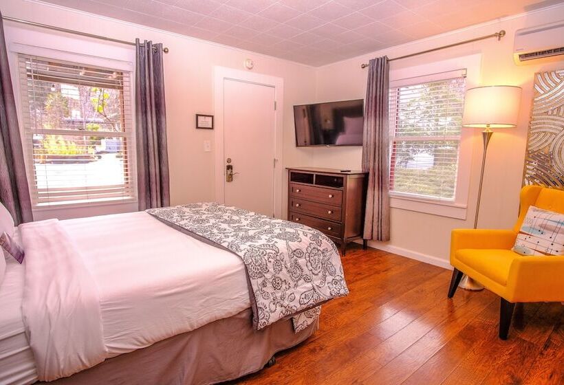 فندق على الطريق Palm Cottages