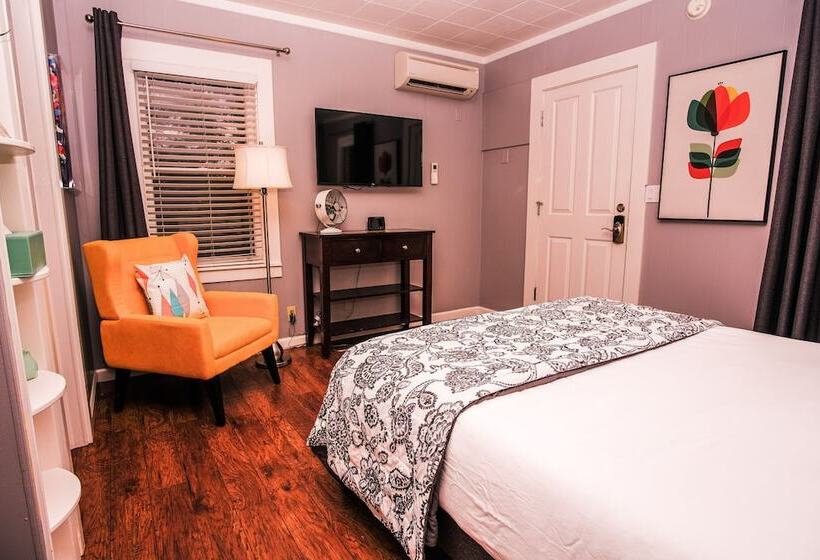 فندق على الطريق Palm Cottages