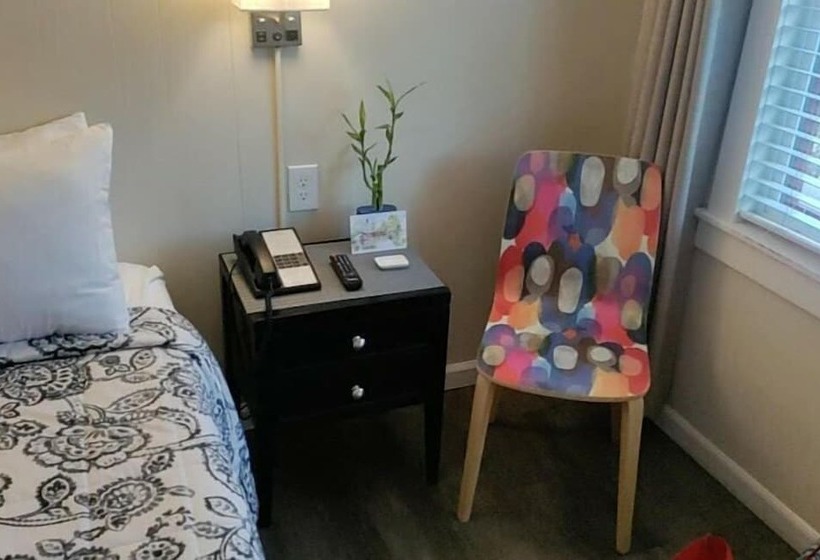 فندق على الطريق Palm Cottages