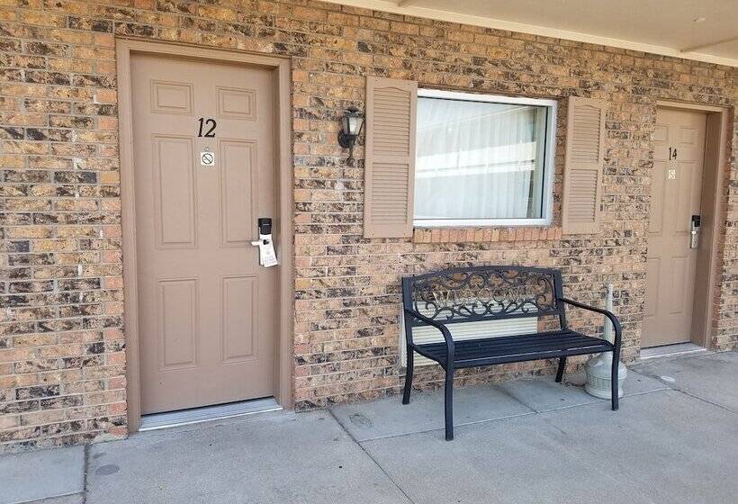 モーテル Regency Inn