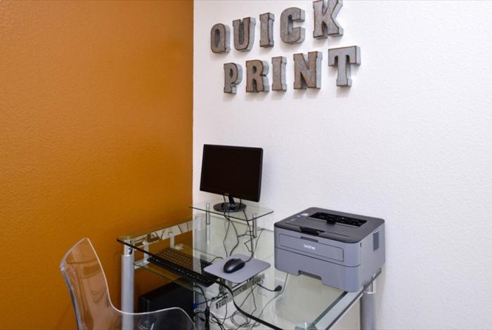 モーテル Scottish Inn & Suites   Conroe