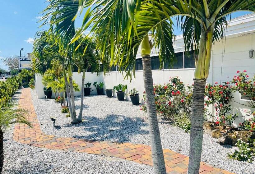 فندق على الطريق Siesta Inn Sarasota   Indian Beach