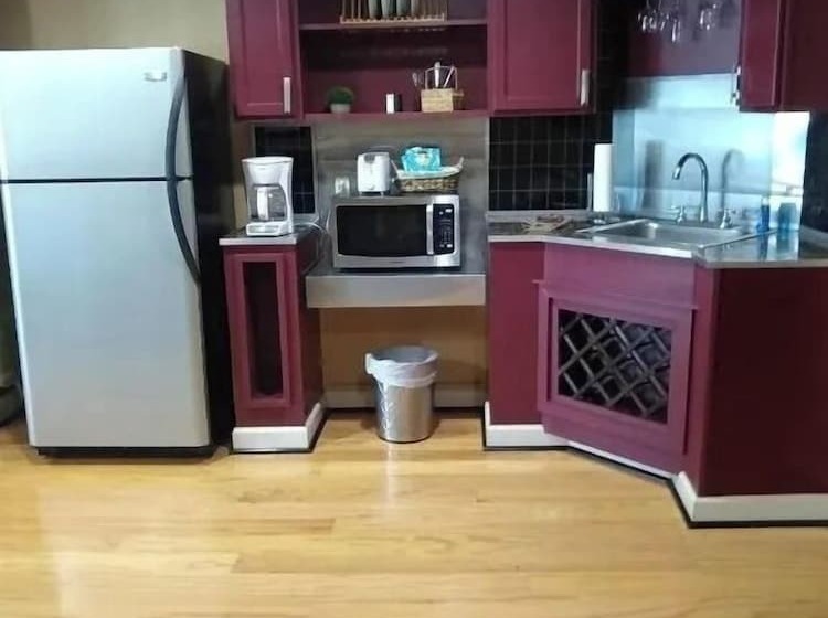 汽车旅馆 Southern Comfort Suites