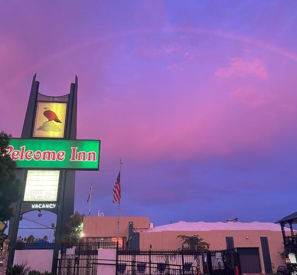 فندق على الطريق Welcome Inn