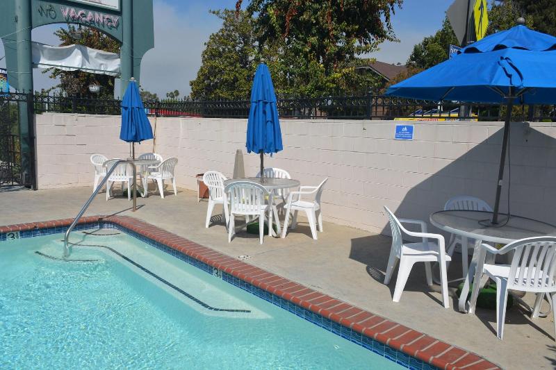 فندق على الطريق Welcome Inn