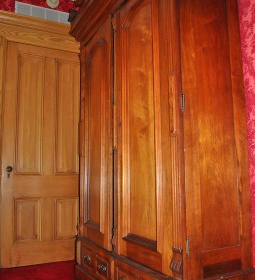 Queen Anne Bed And Breakfast