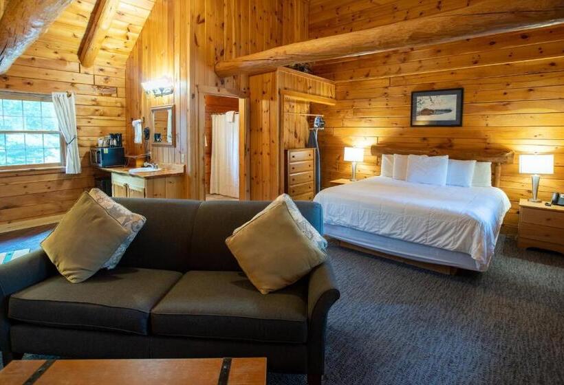 استراحتگاه New England Inn & Lodge