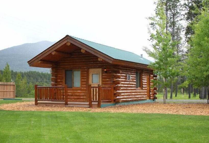 Silverwolf Log Chalet Resort