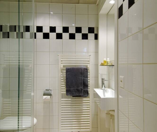 ホテル Apartments Justingerweg