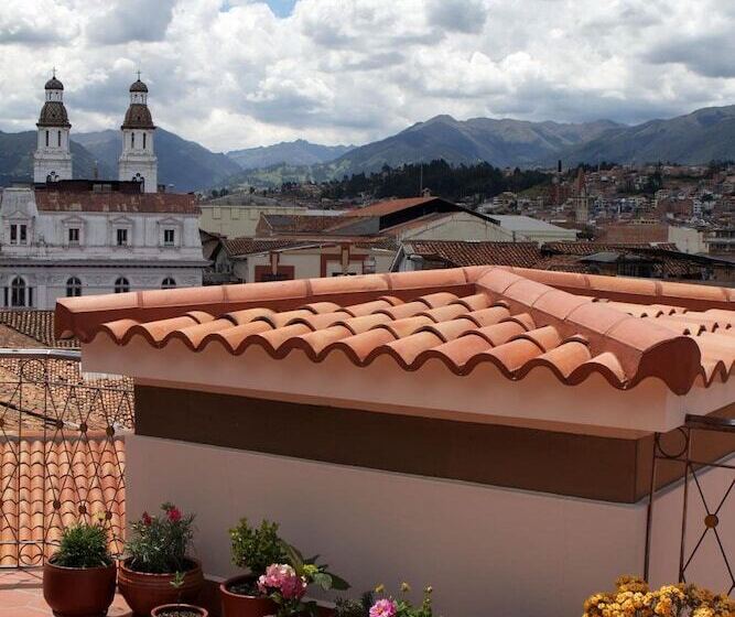 בית מלון כפרי Parc Royale Suites