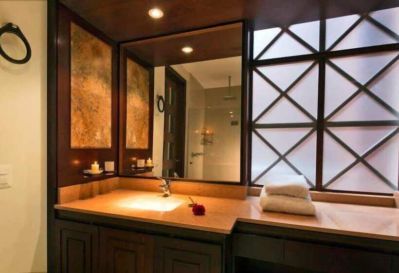 בית מלון כפרי Parc Royale Suites