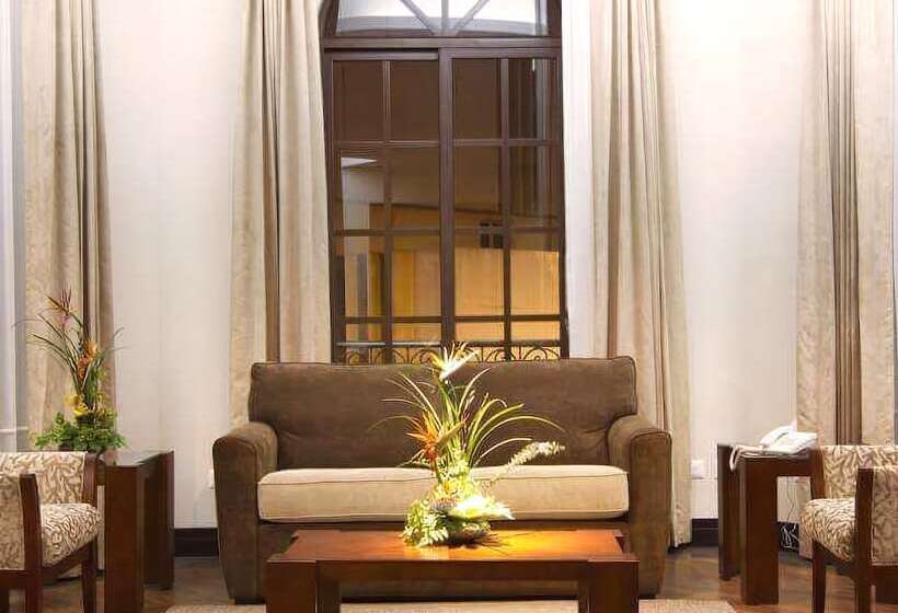 בית מלון כפרי Parc Royale Suites