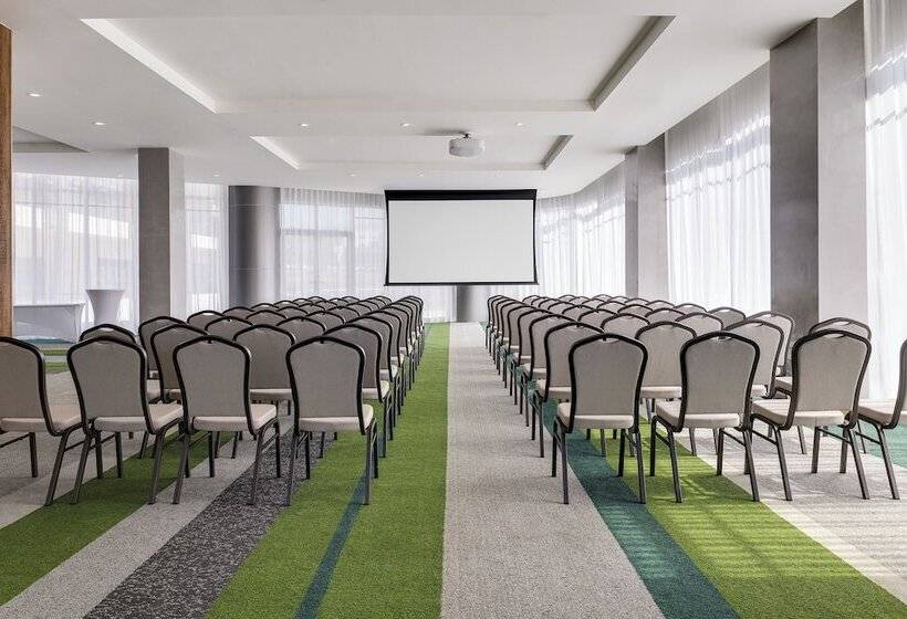 ホテル Hilton Garden Inn San Jose Airport City Mall