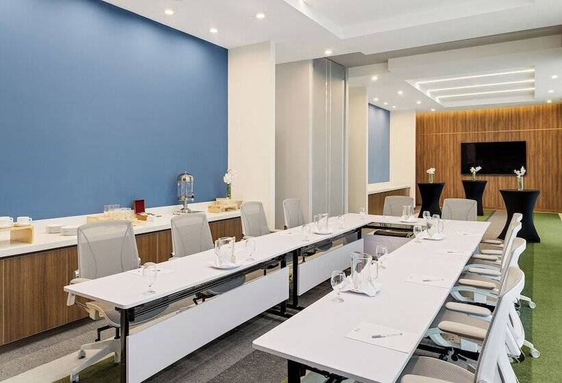 ホテル Hilton Garden Inn San Jose Airport City Mall