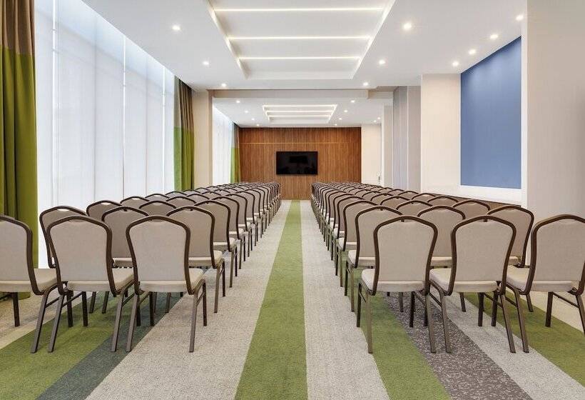 ホテル Hilton Garden Inn San Jose Airport City Mall