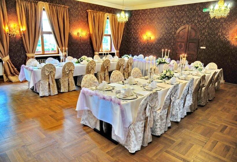 ホテル Podzamcze - Schlosspension