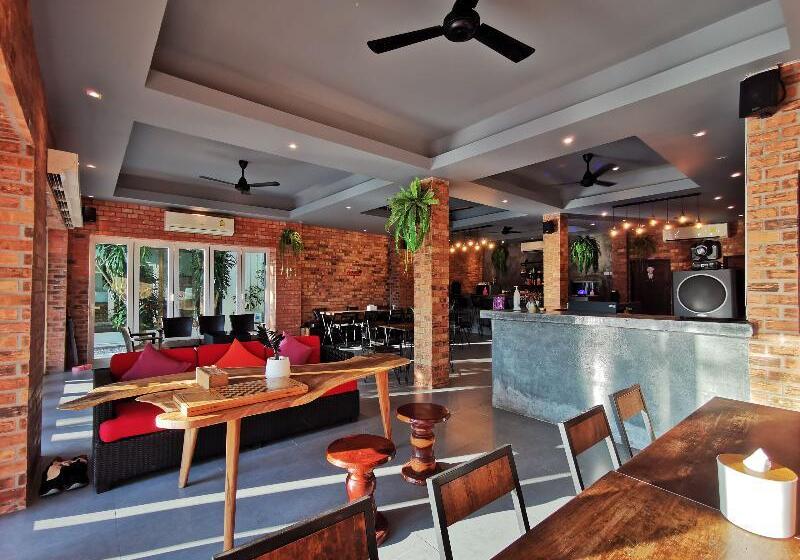 فندق Hi Samui Hostel