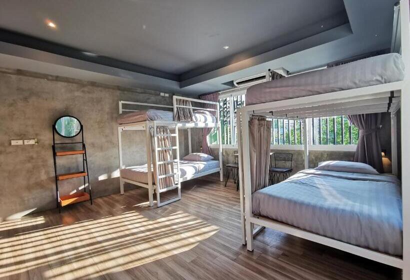 هتل Hi Samui Hostel