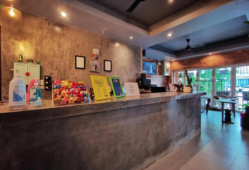 فندق Hi Samui Hostel