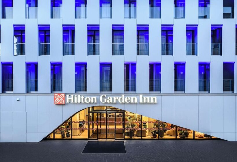 هتل Hilton Garden Inn Debrecen City Center