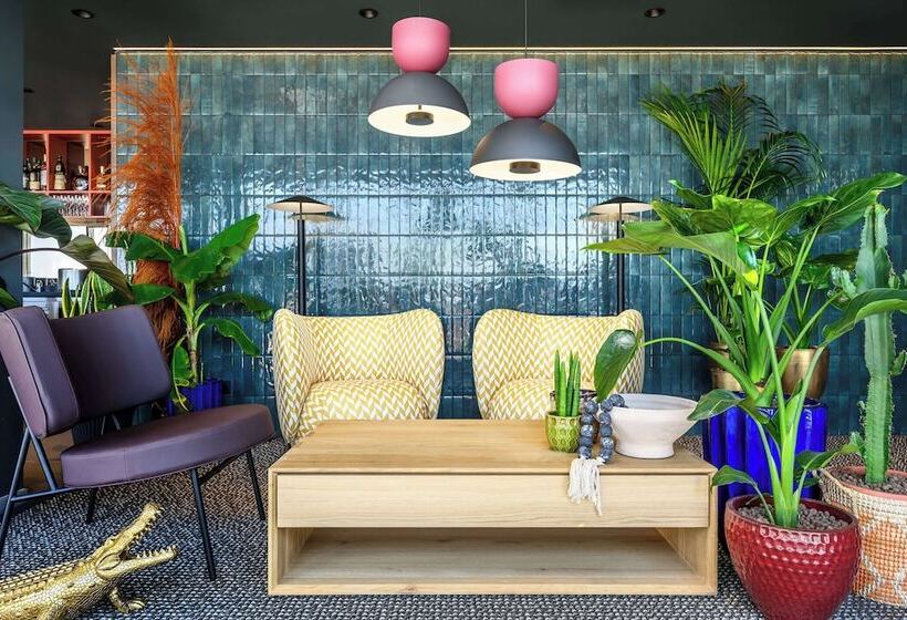 هتل Hilton Garden Inn Debrecen City Center