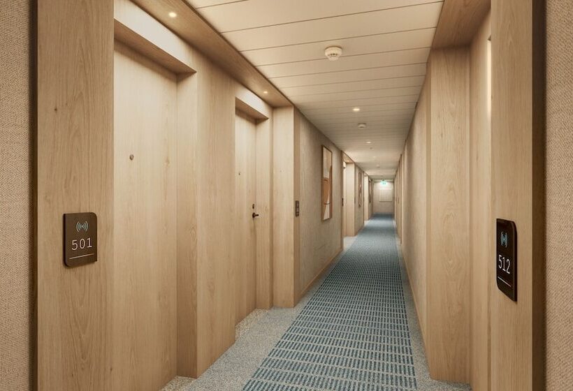 هتل Hilton Garden Inn Debrecen City Center