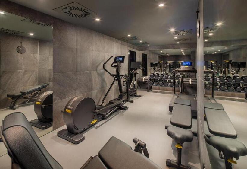 هتل Kimpton Bem Budapest, An Ihg