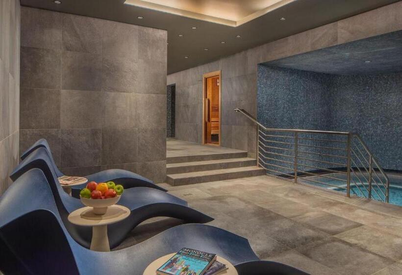 בית מלון כפרי Kimpton Bem Budapest, An Ihg