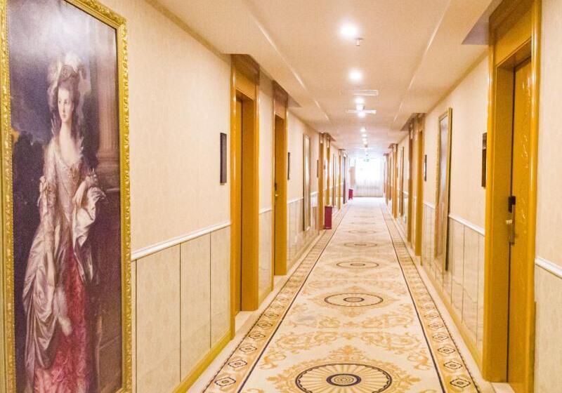 Отель Greentree Inn Guangdong Zhuhai Airport Jinhai Avenue Business