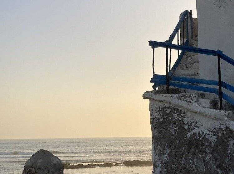 ユースホステル Auberge Du Marabout