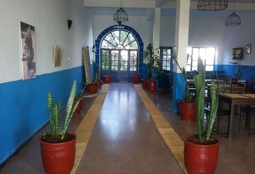 ユースホステル Auberge Du Marabout