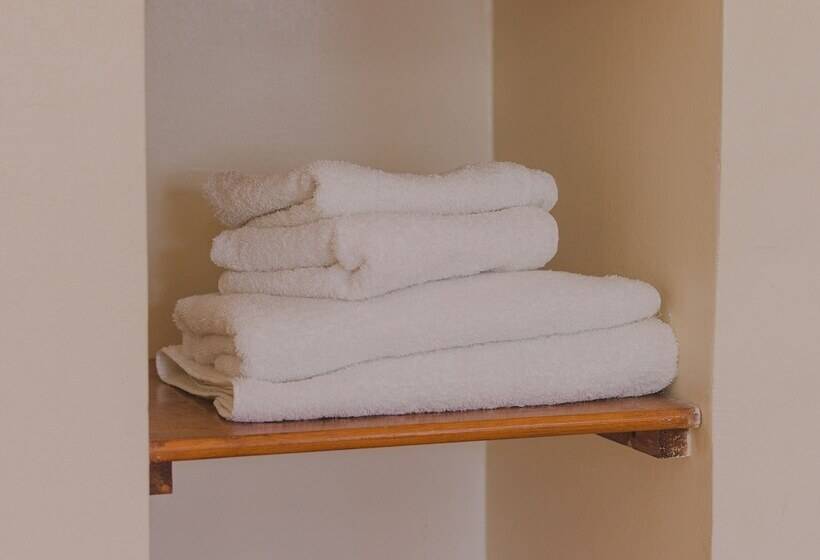 هاستل Auberge Du Marabout