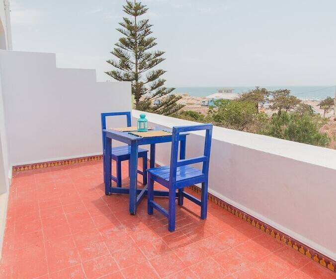 ユースホステル Auberge Du Marabout