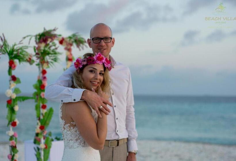 تختخواب و صبحانه Beach Villa Ukulhas