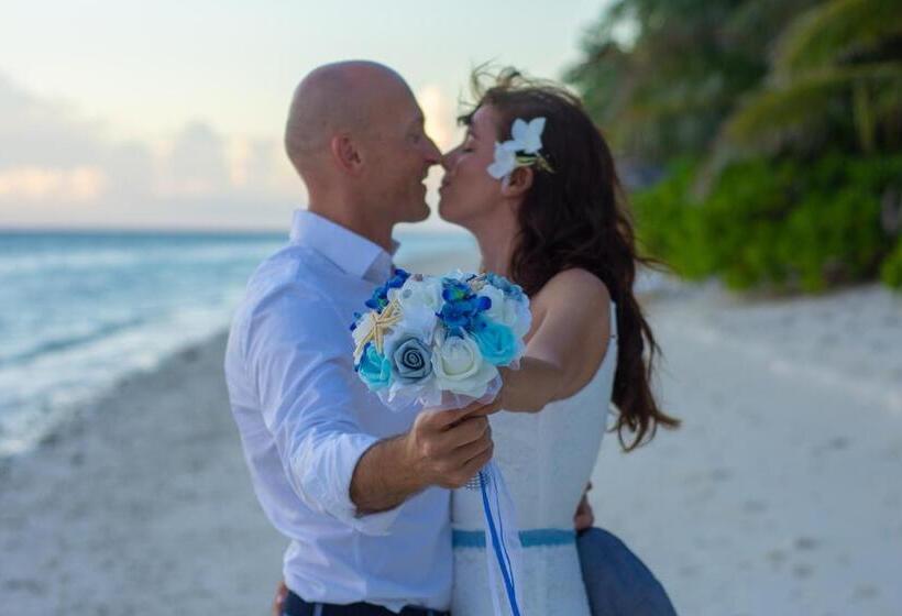 تختخواب و صبحانه Beach Villa Ukulhas