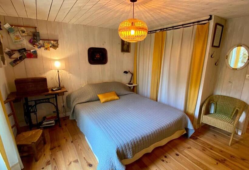 ベッドアンドブレックファースト Côté Chênes Verts   Chambres D Hôtes