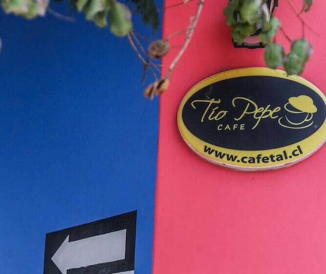 مبيت وإفطار Esquina Elquina Hostal