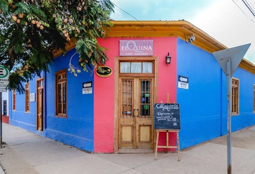 مبيت وإفطار Esquina Elquina Hostal