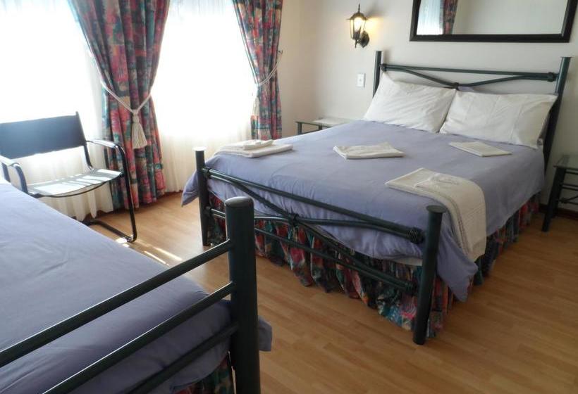 Bed and Breakfast Mdoni House Guest Lodge