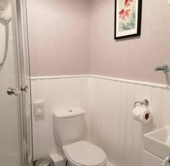 Broomfield House Bed And Breakfast