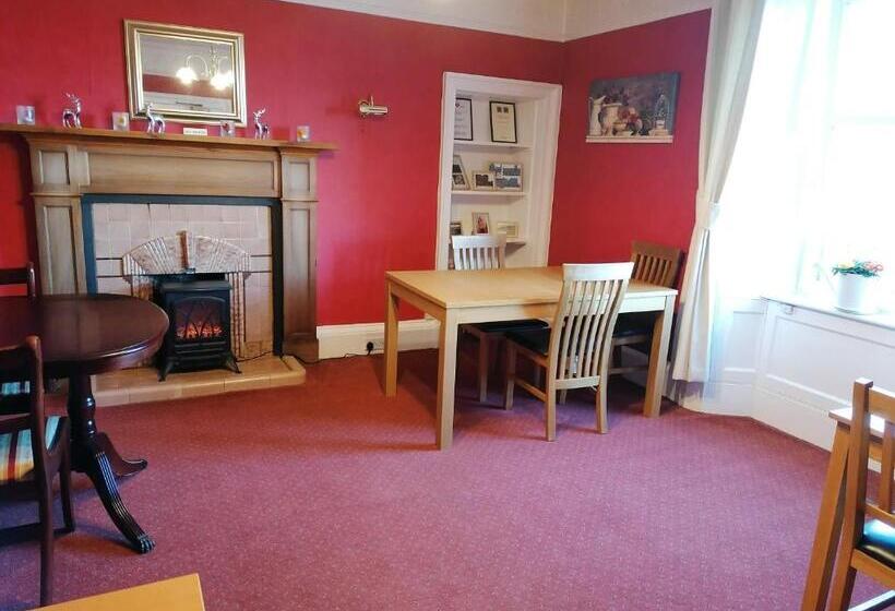 Broomfield House Bed And Breakfast