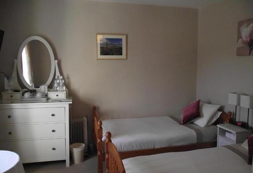 Broomfield House Bed And Breakfast