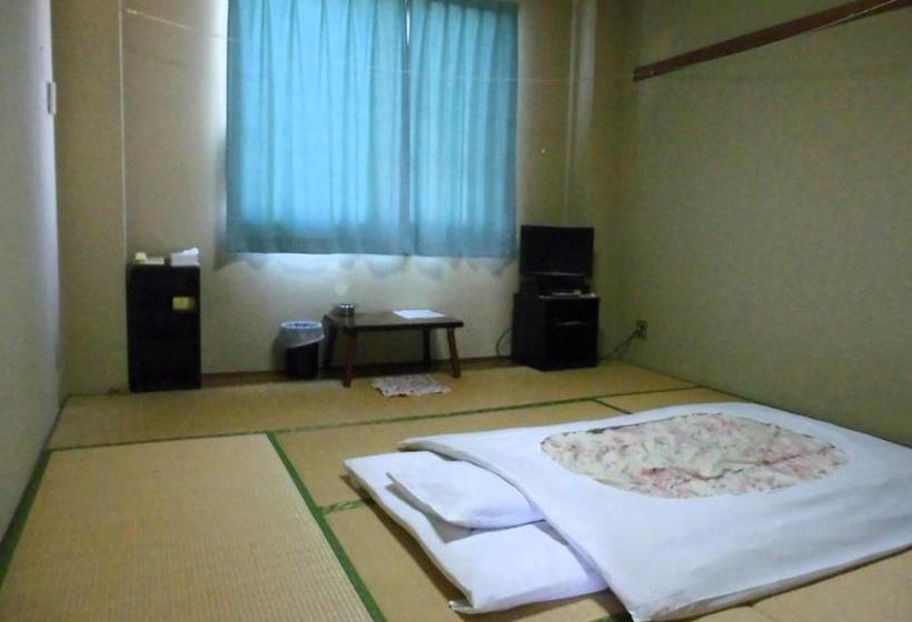 בית מלון כפרי Business  Ark Hekinan