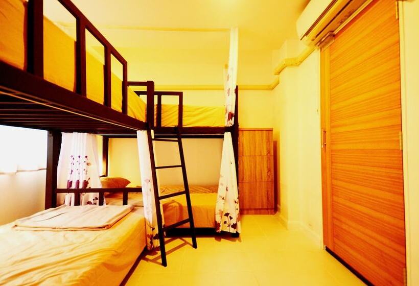 Early Bird Hostel Ayutthaya