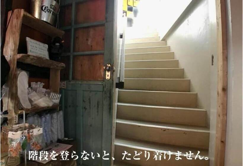 Guest House Golden Mile Hostel