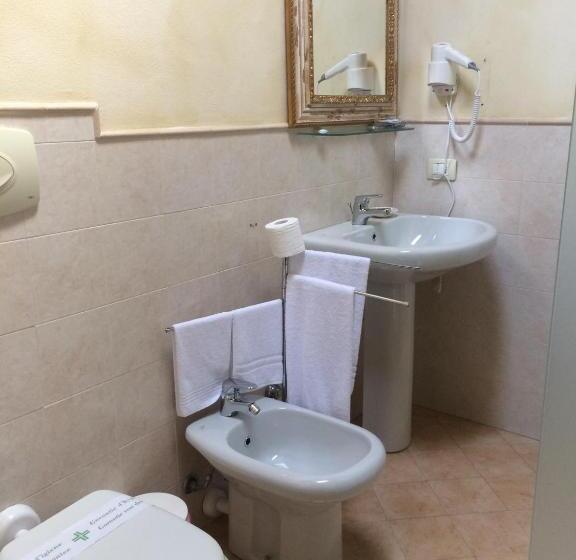 فندق Albergo Villa Francesca Beauty Spa