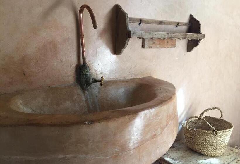 هتل Auberge De La Plage